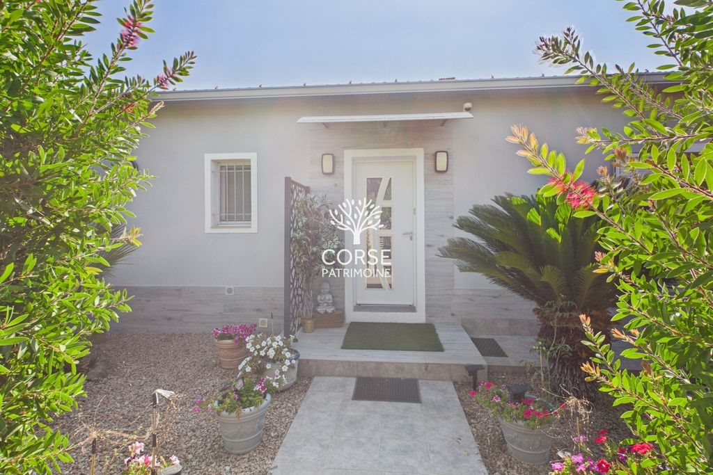Maison à vendre, 106m², Porto-Vecchio
