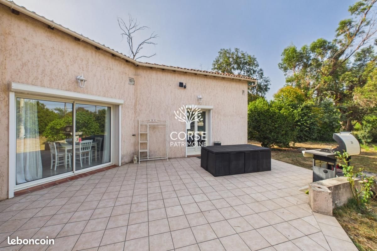 Maison à vendre, 190m², Prunelli-di-Fiumorbo