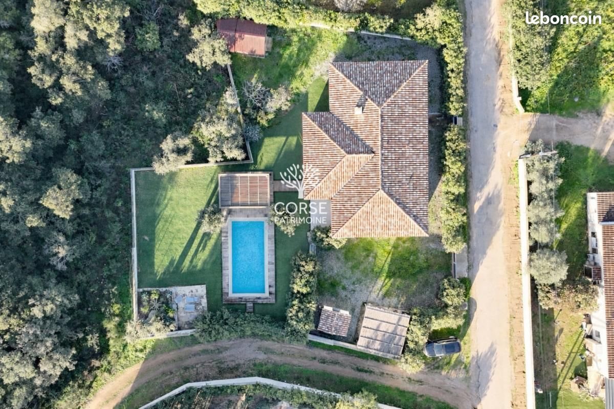 Maison à vendre, 136m², Porto-Vecchio