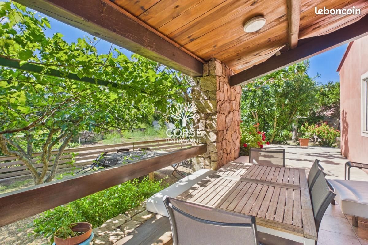 Maison à vendre, 160m², Porto-Vecchio