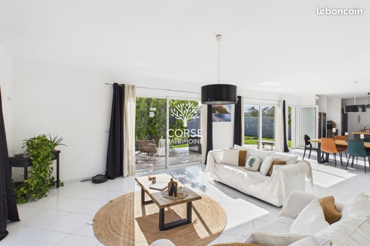 Maison à vendre, 178m², Porto-Vecchio