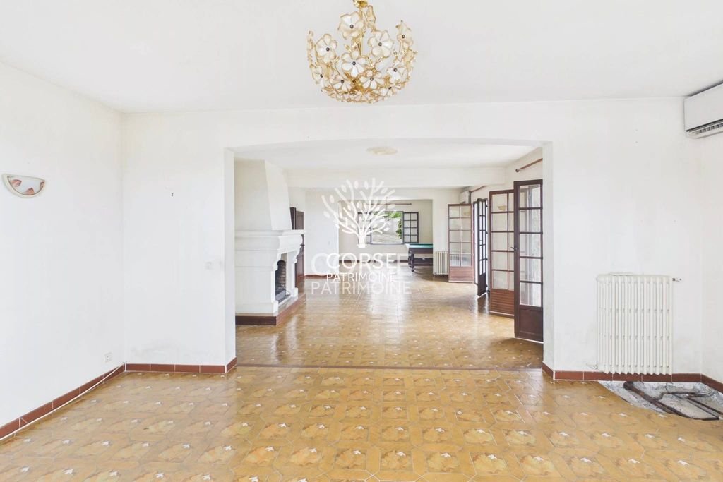 Maison à vendre, 295m², Biguglia