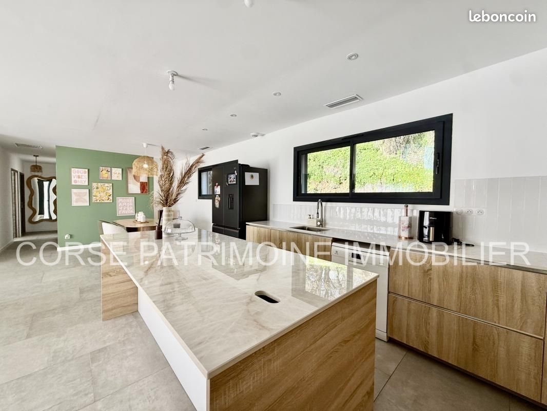 Maison à vendre, 140m², Cervione