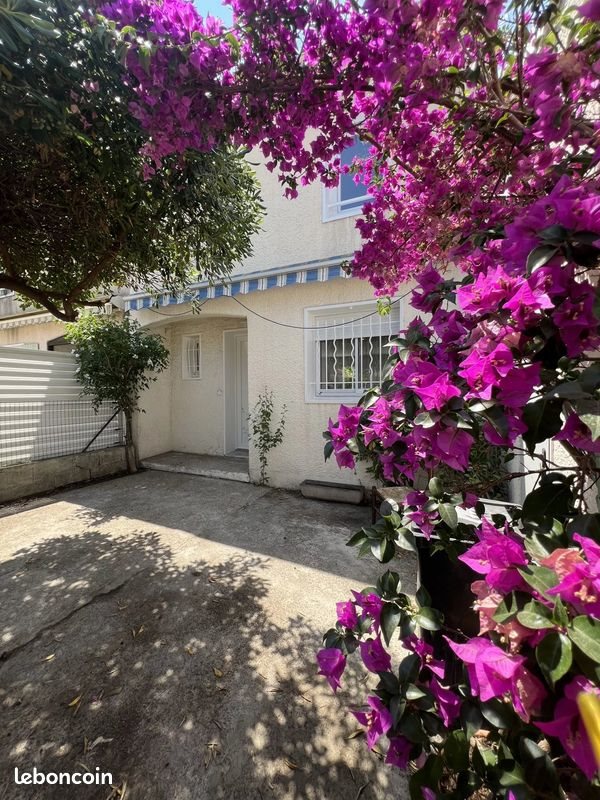 Maison à vendre, 75m², Nîmes
