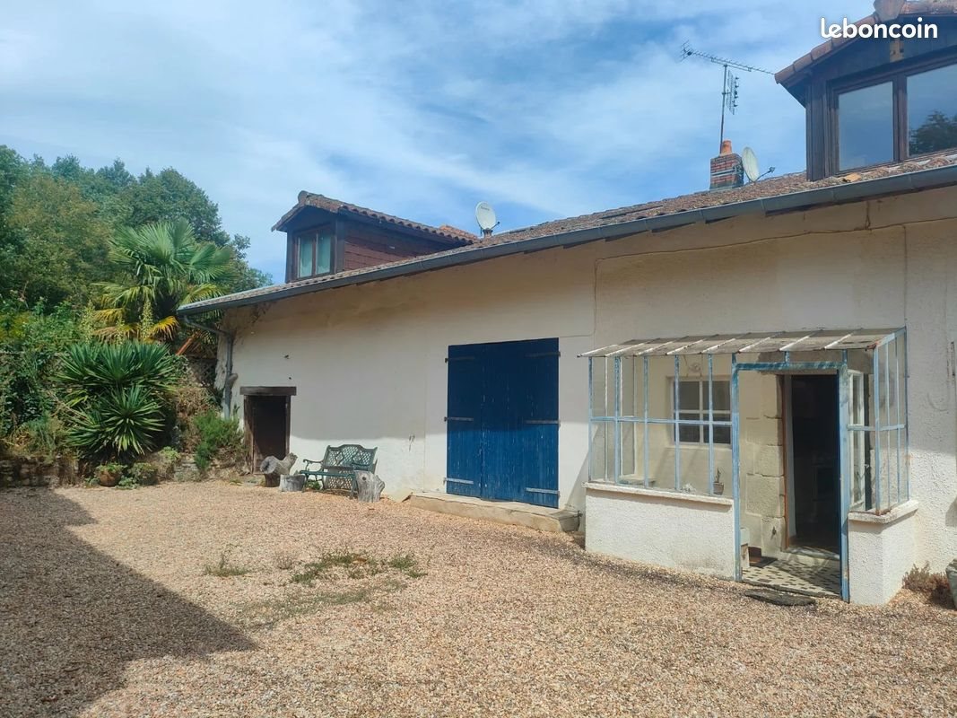 Maison à vendre, 2370m², Oradour-sur-Vayres