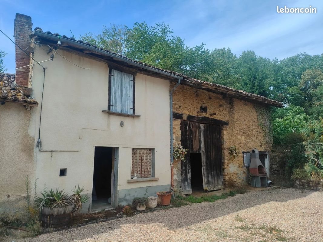 Maison à vendre, 2370m², Oradour-sur-Vayres