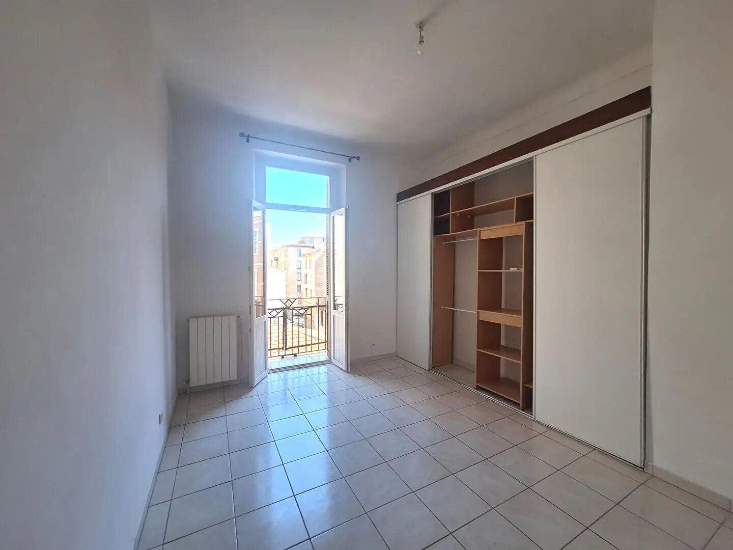 Appartement à louer, 75m², Ajaccio