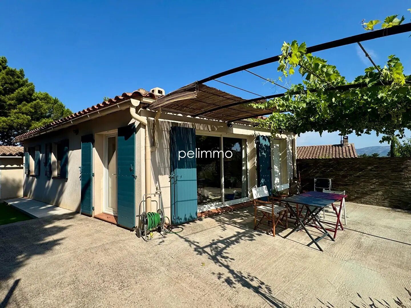 Maison à vendre, 76m², Alleins