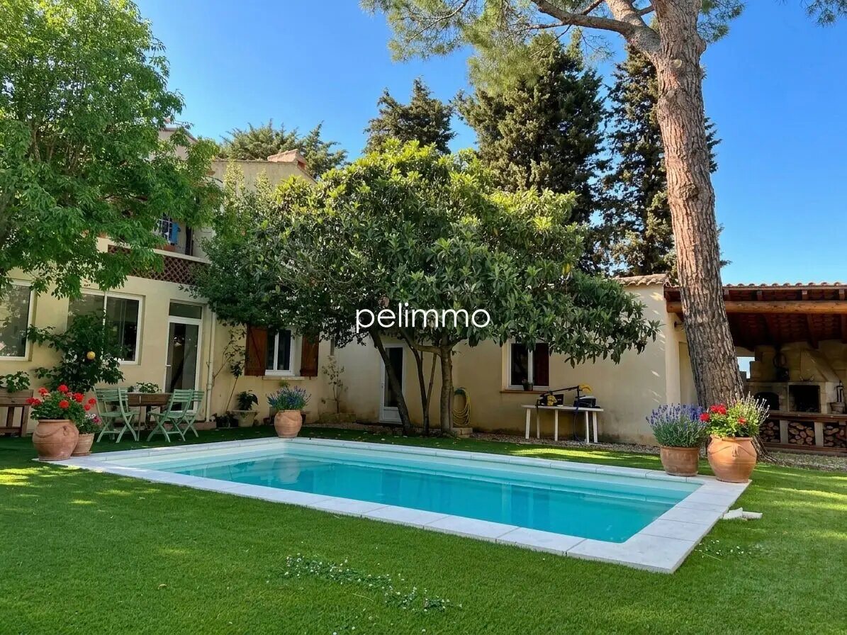 Maison à vendre, 165m², Charleval