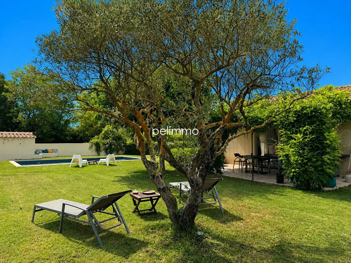 Maison à vendre, 124m², Charleval