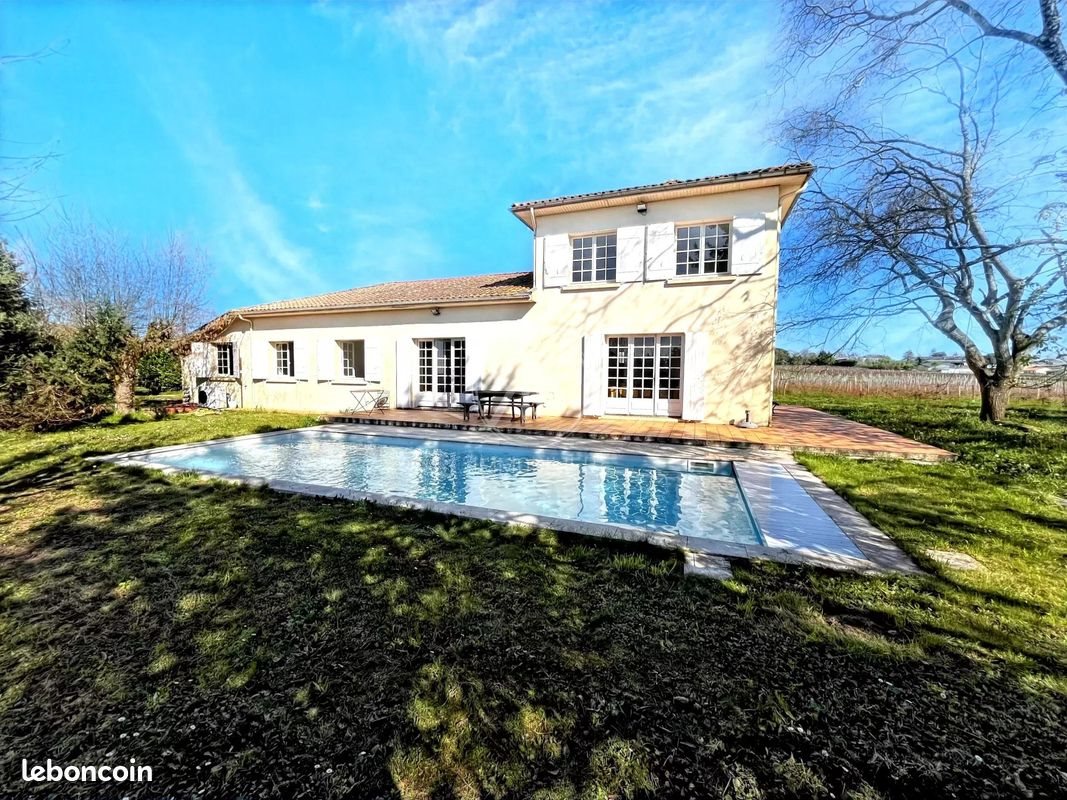 Maison à vendre, 167m², Saint-Philippe-d'Aiguille