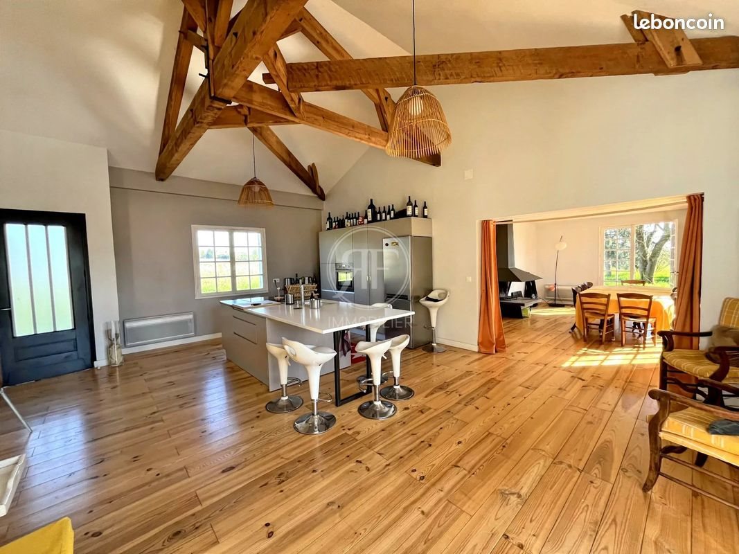 Maison à vendre, 167m², Saint-Philippe-d'Aiguille