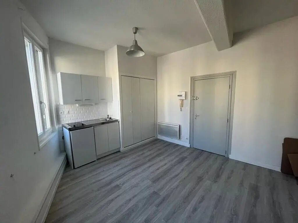 Appartement à louer, 18m², Libourne