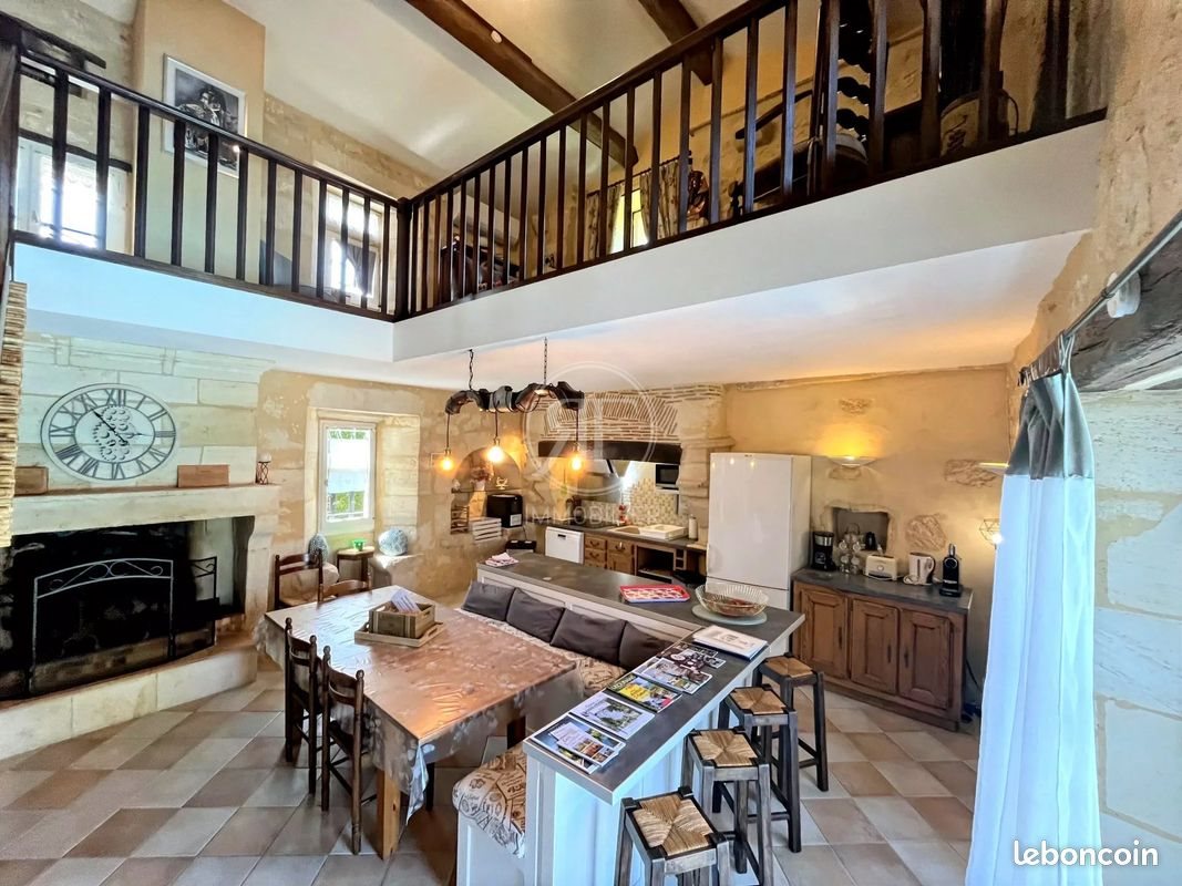 Maison à vendre, 340m², Puisseguin