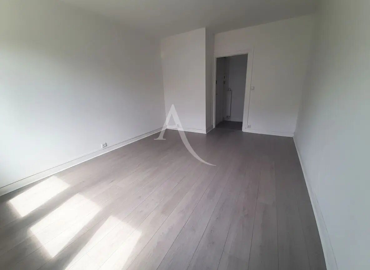 Appartement à louer, 45m², Saint-Sébastien-sur-Loire