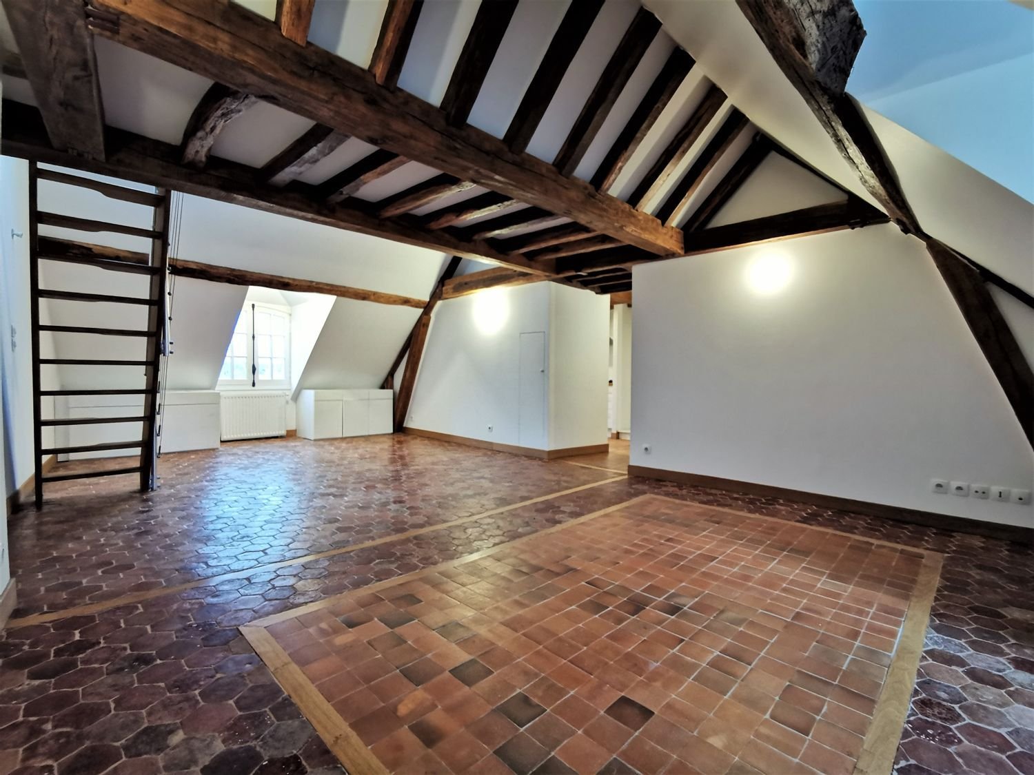 Appartement à louer, 94m², Versailles