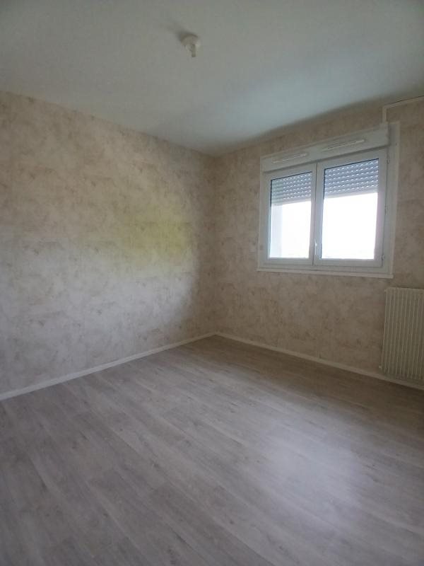 Appartement à louer, 89m², Étang-sur-Arroux