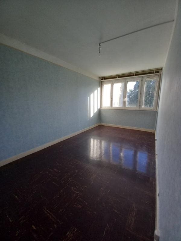 Appartement à louer, 56m², Autun