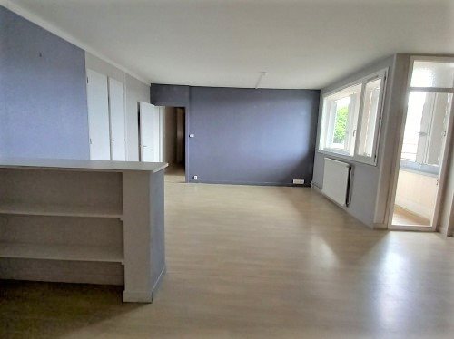 Appartement à louer, 77m², Autun