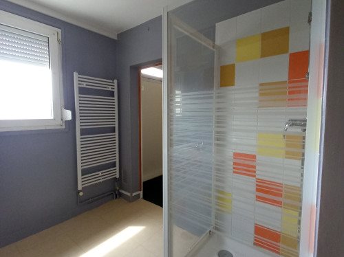 Appartement à louer, 77m², Autun