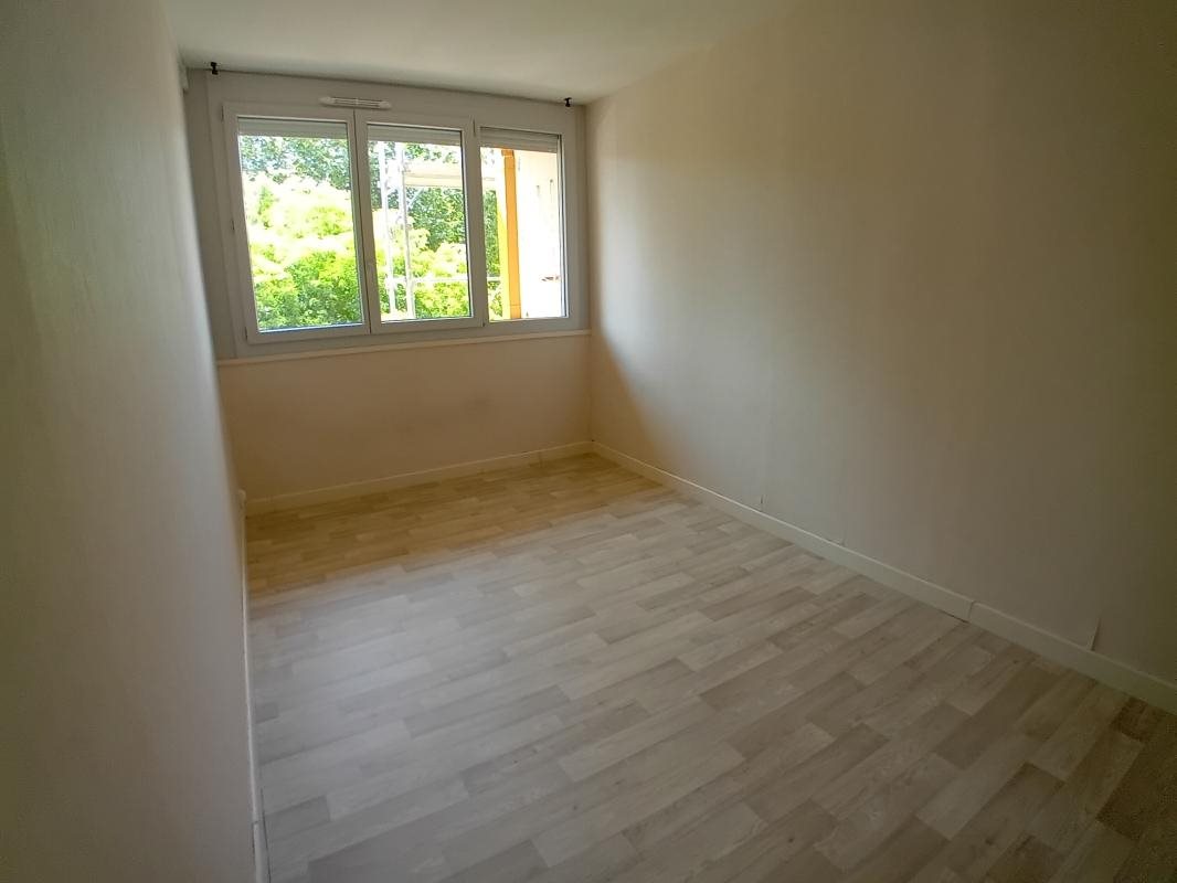 Appartement à louer, 55m², Autun