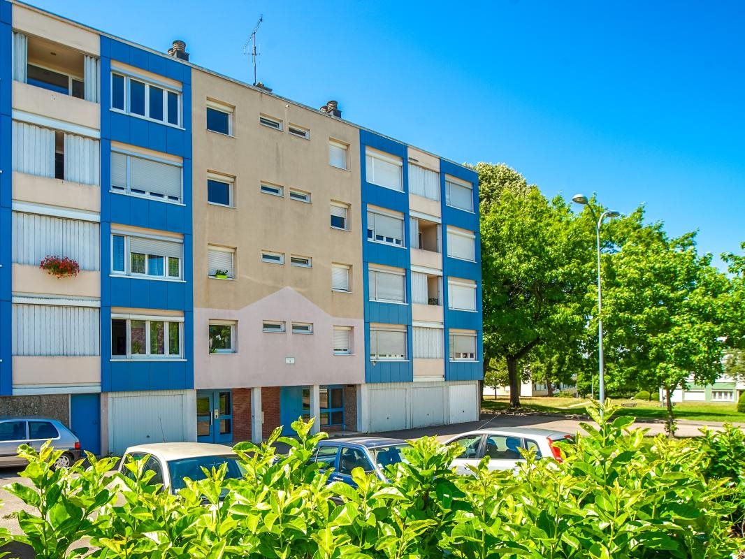 Appartement à louer, 77m², Autun