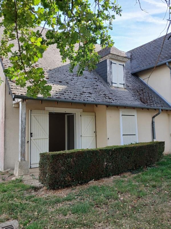 Appartement à louer, 90m², Mesvres