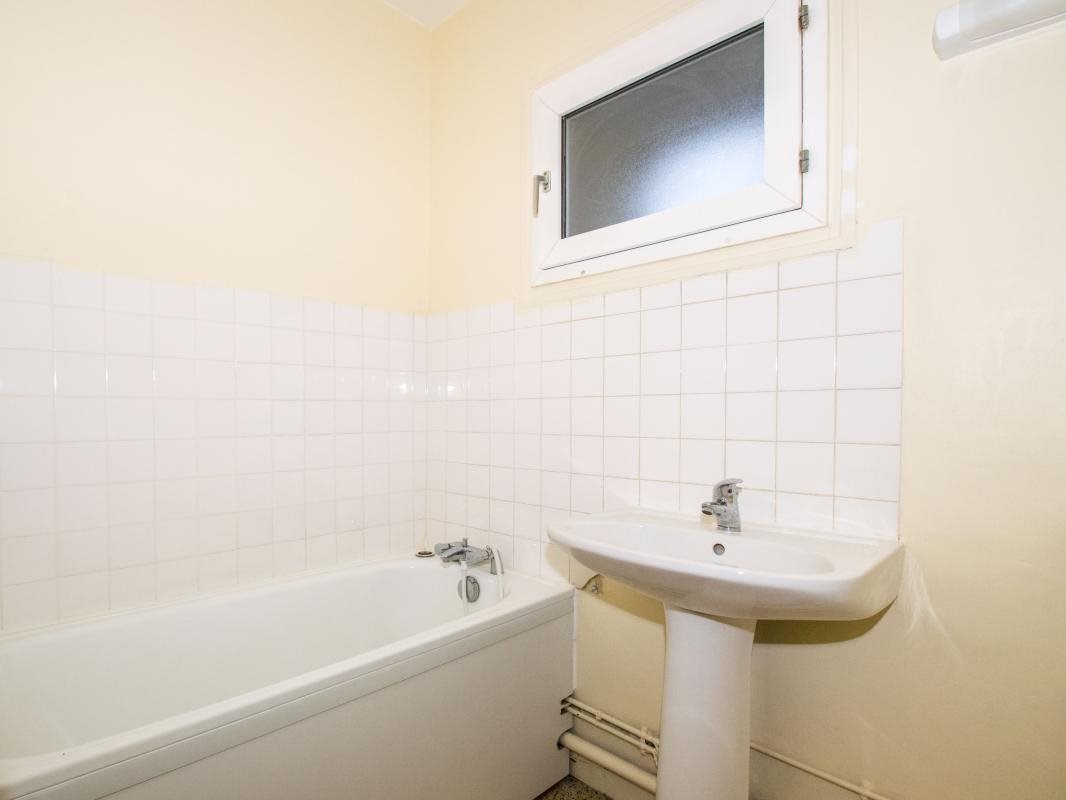 Appartement à louer, 54m², Autun