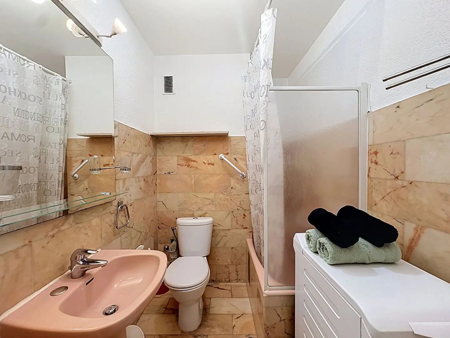 Appartement à louer, 35m², Antibes