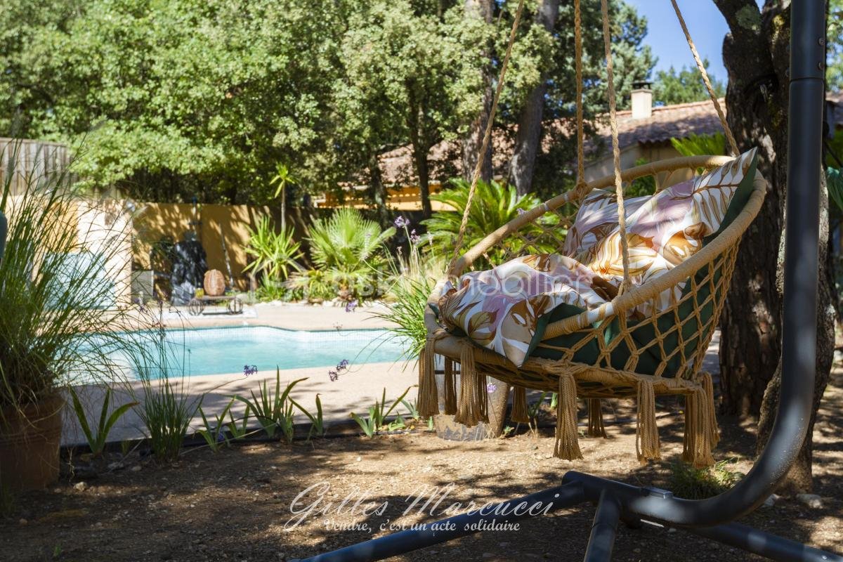 Maison à vendre, 147m², Mazan