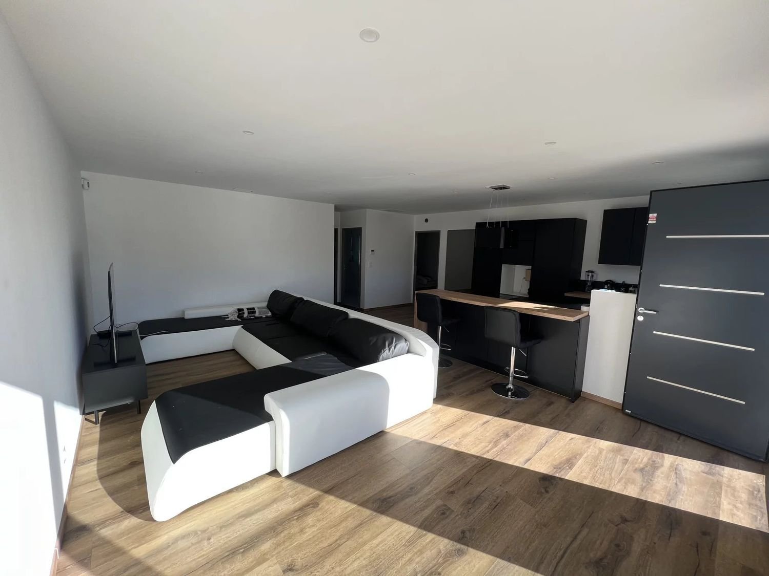 Maison à louer, 74m², Moussan