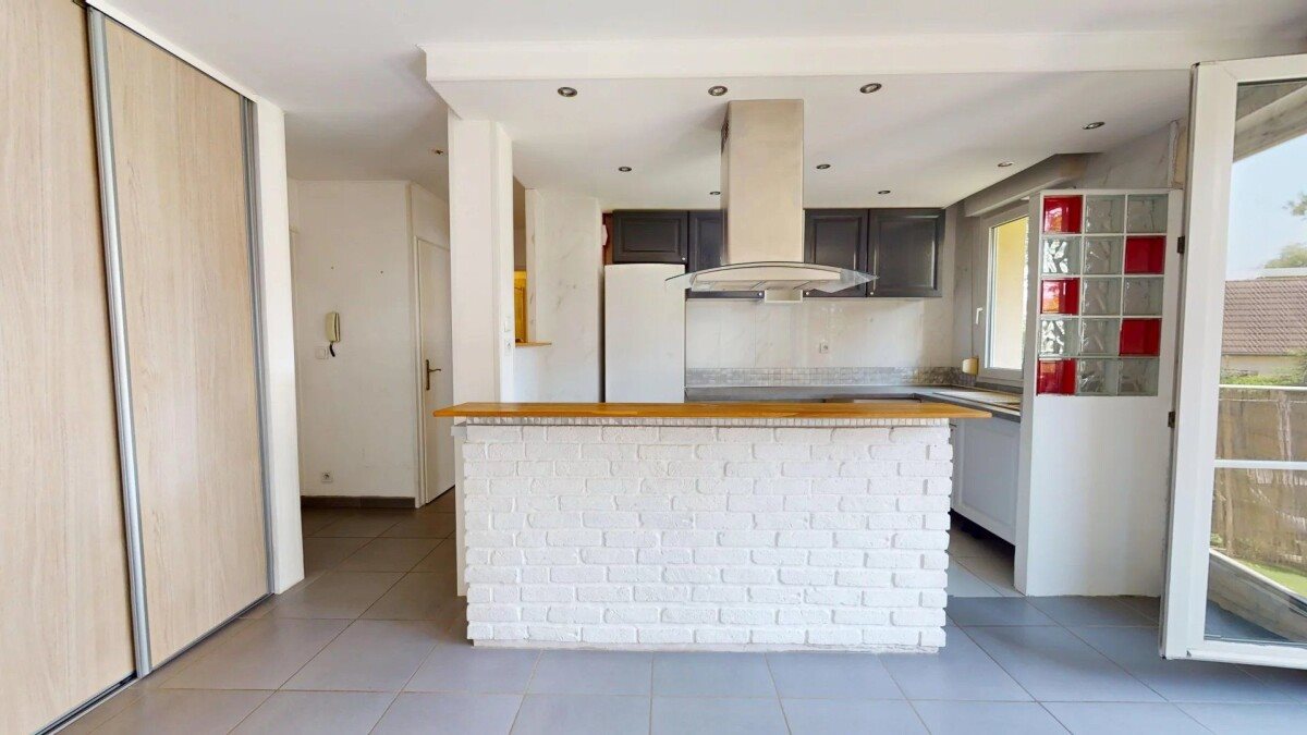 Appartement à louer, 43m², Pontault-Combault
