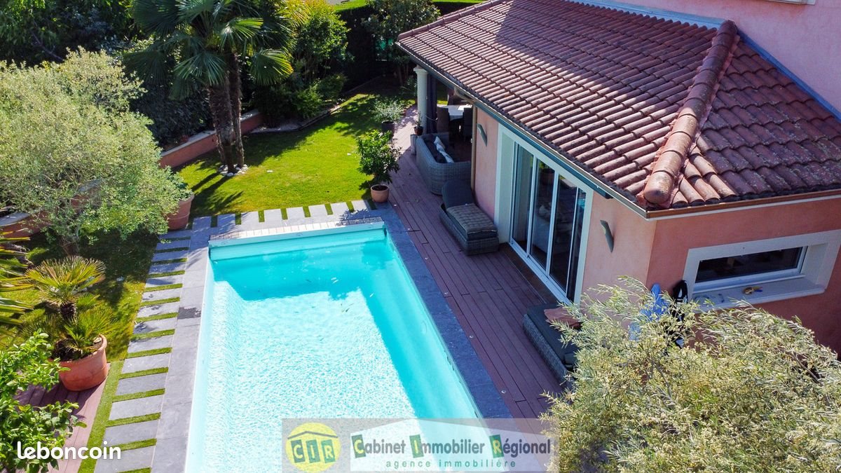 Maison à vendre, 230m², Saint-Romain-de-Jalionas