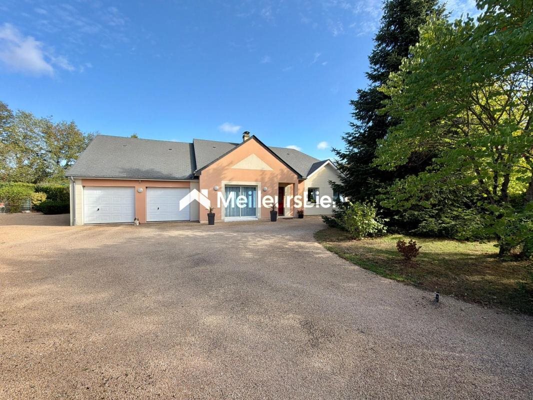 Maison à vendre, 134m², La Bazouge-des-Alleux