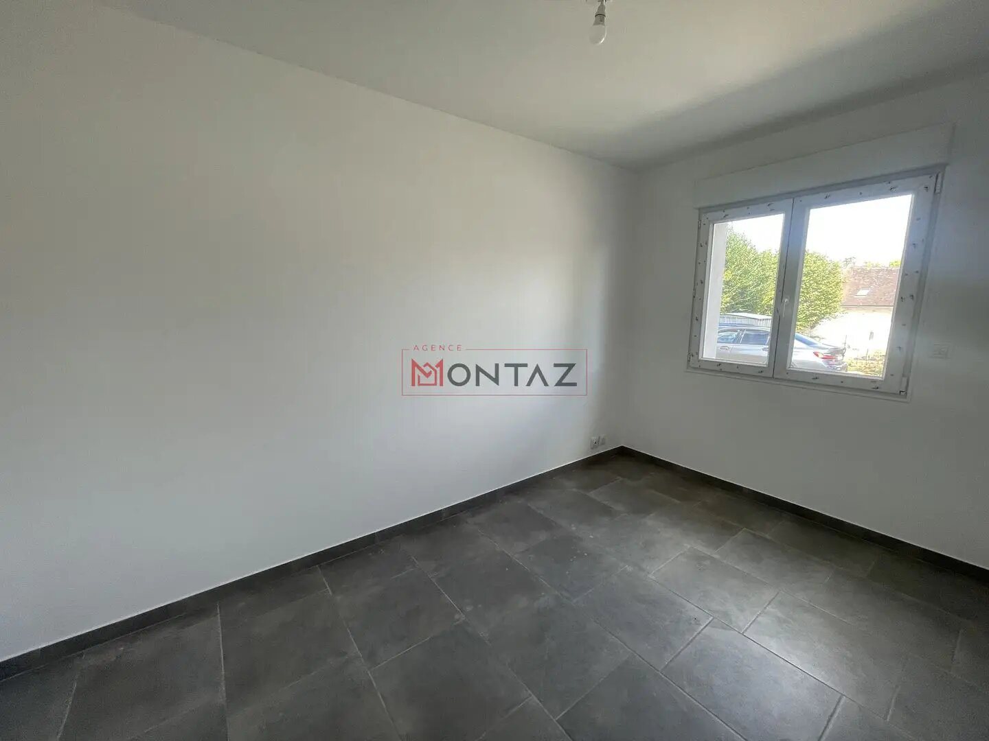 Maison à louer, 77m², Esternay