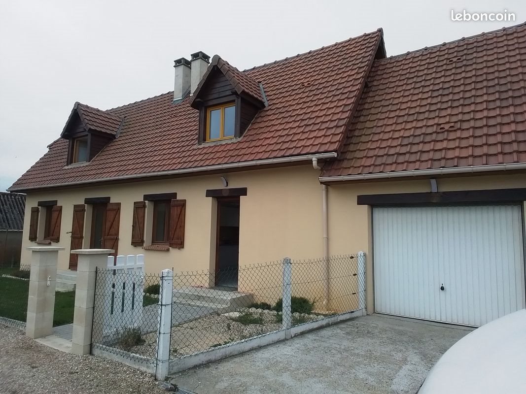 Maison à louer, 86m², Bourg-Achard