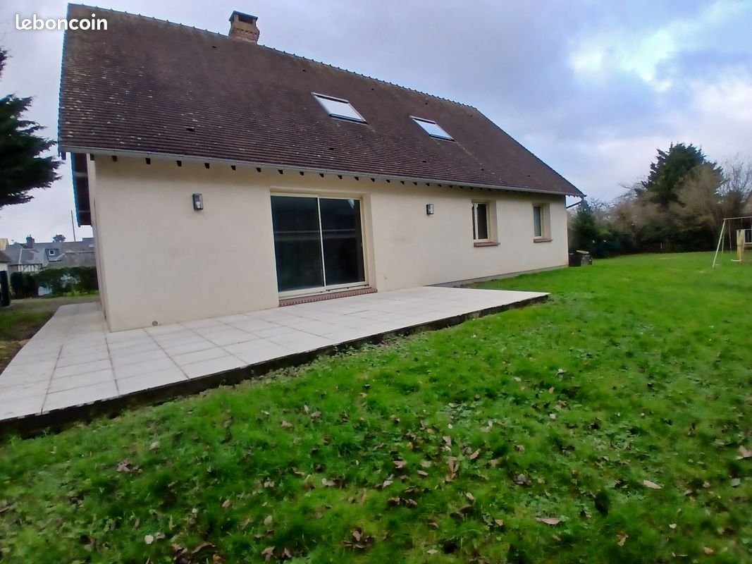 Maison à louer, 156m², Bourg-Achard
