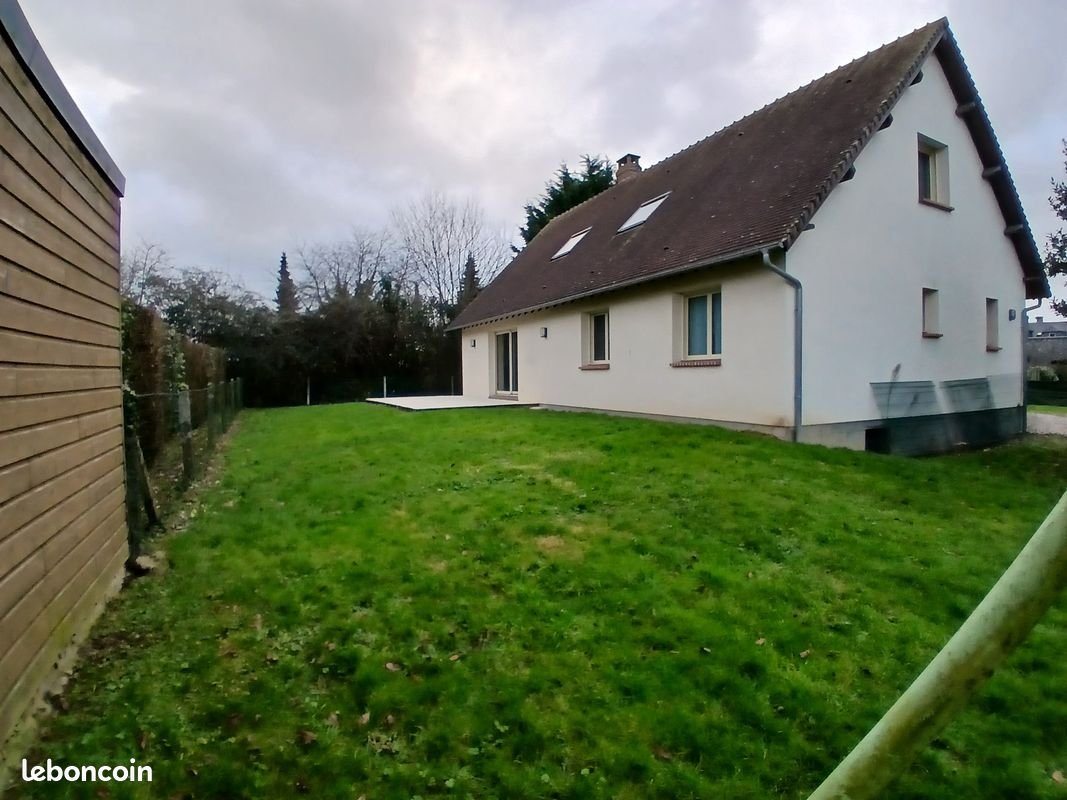 Maison à louer, 156m², Bourg-Achard