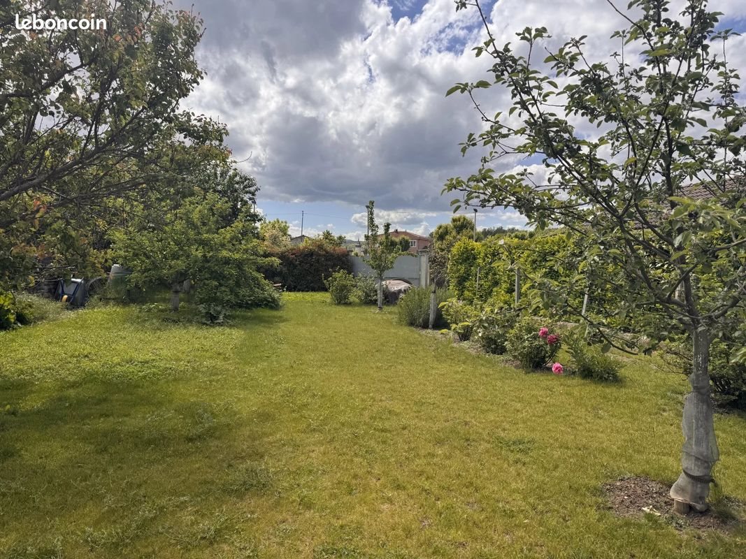 Maison à vendre, 161m², Le Breuil-sur-Couze