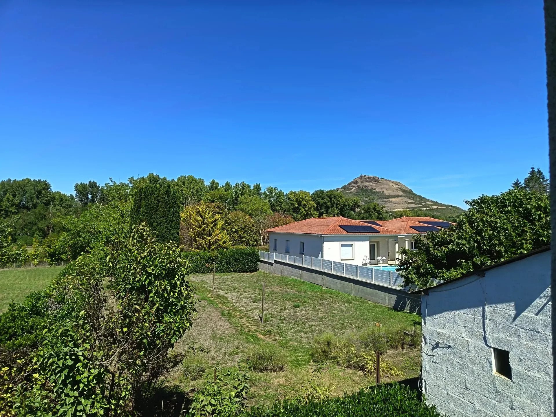 Maison à vendre, 101m², Le Breuil-sur-Couze