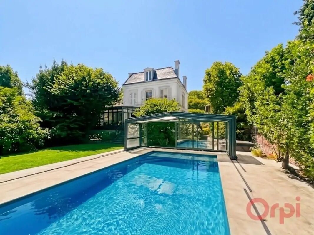 Maison à vendre, 252m², Sannois