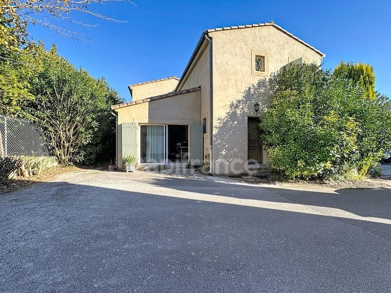 Maison à vendre, 94m², Uzès