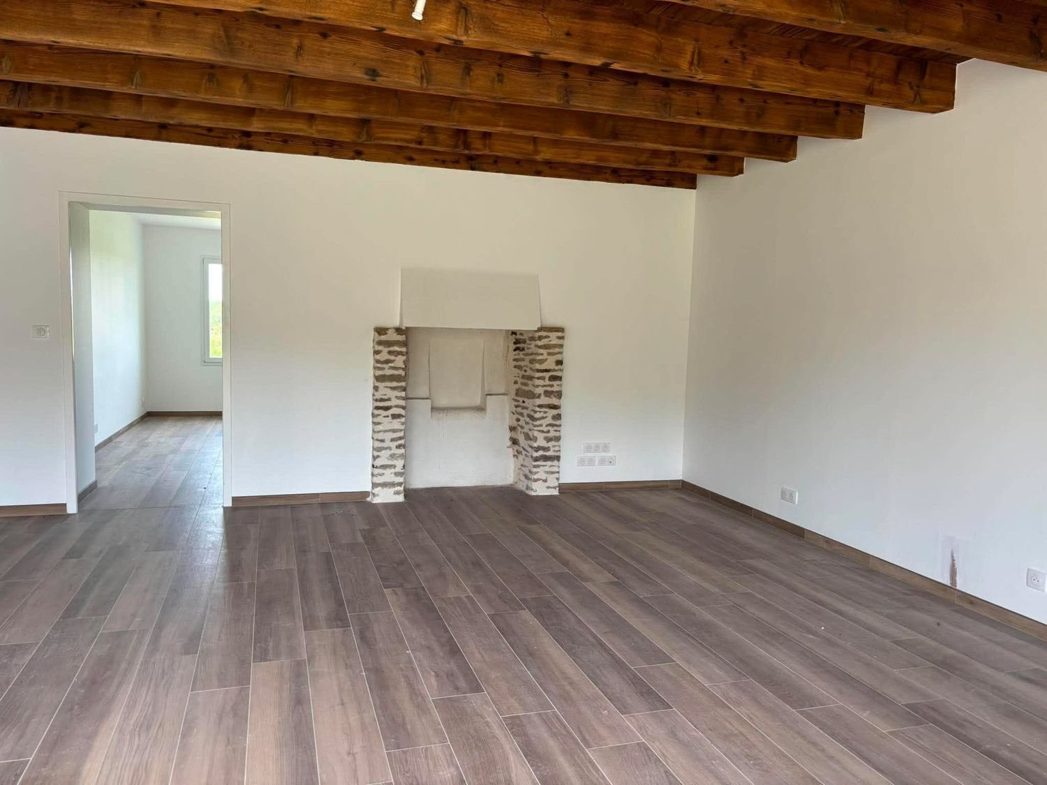 Maison à louer, 250m², Camoël