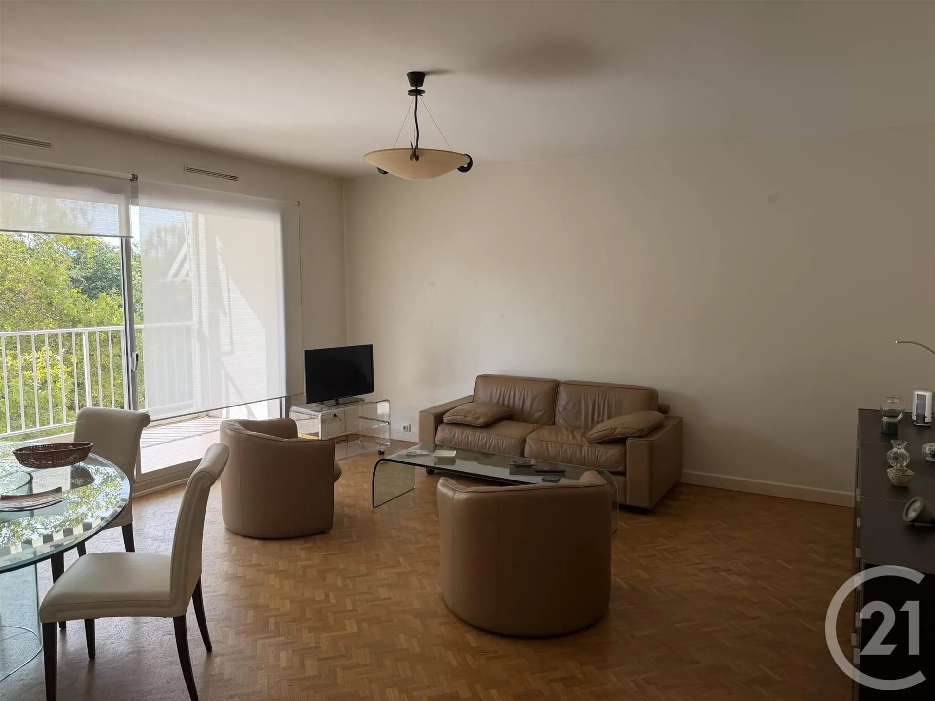 Appartement à louer, 101m², Écully