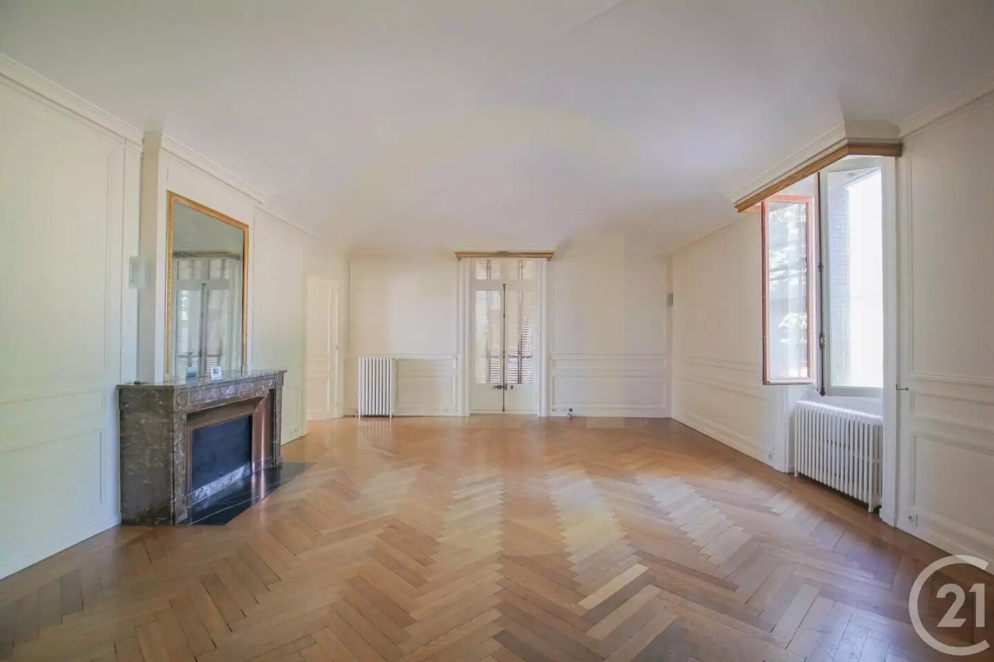 Appartement à louer, 226m², Écully