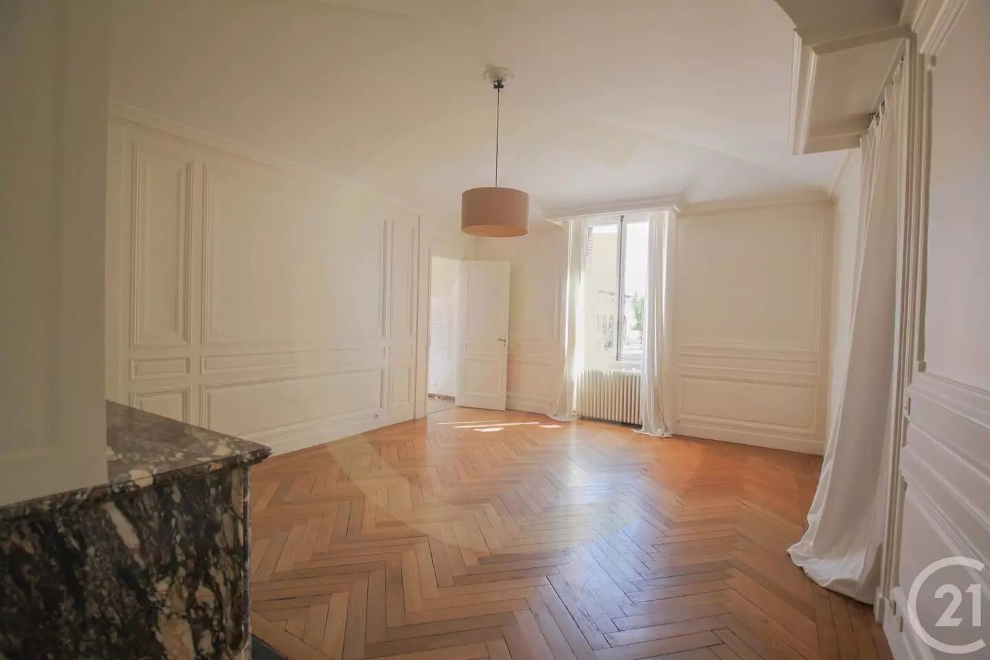 Appartement à louer, 226m², Écully
