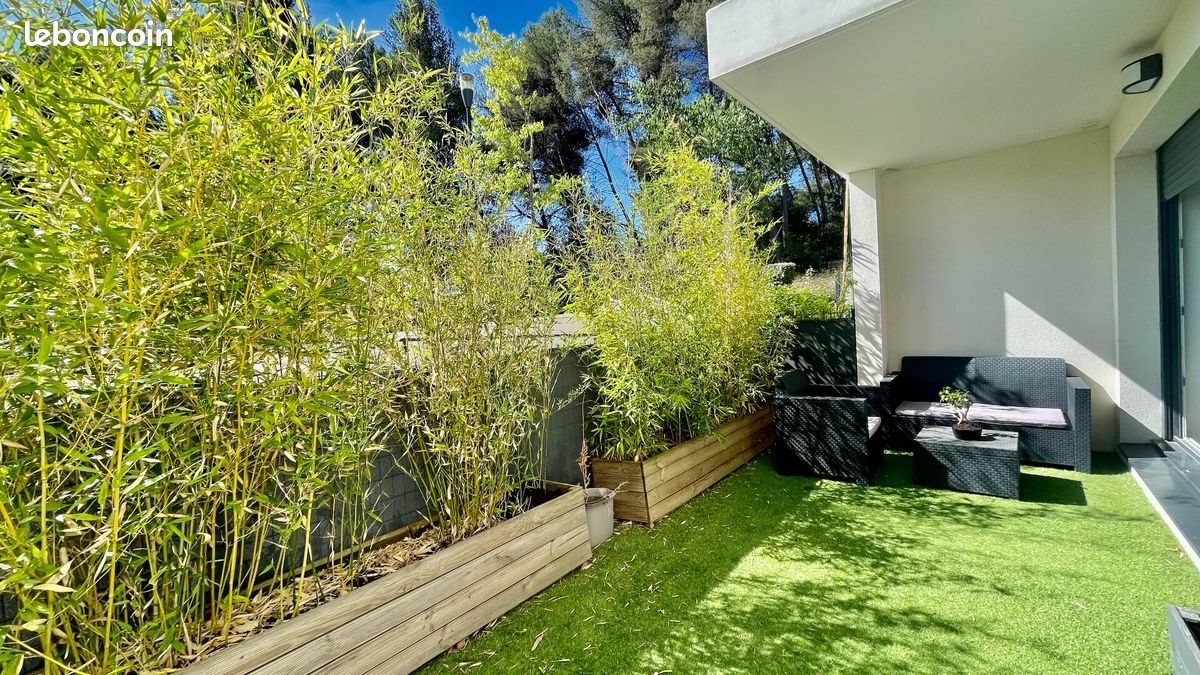 Appartement à louer, 46m², Simiane-Collongue