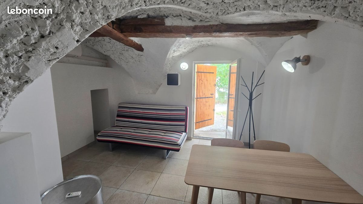 Appartement à louer, 28m², Bouc-Bel-Air