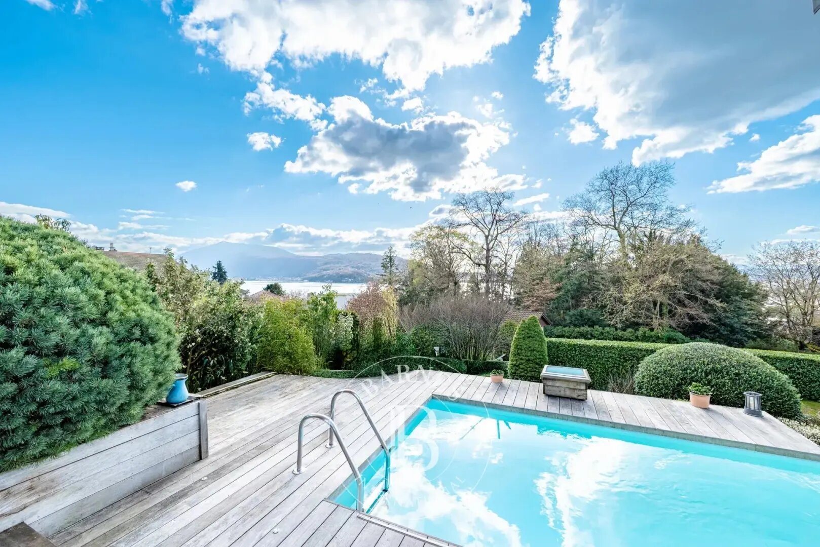 Maison à vendre, 234m², Annecy-le-Vieux