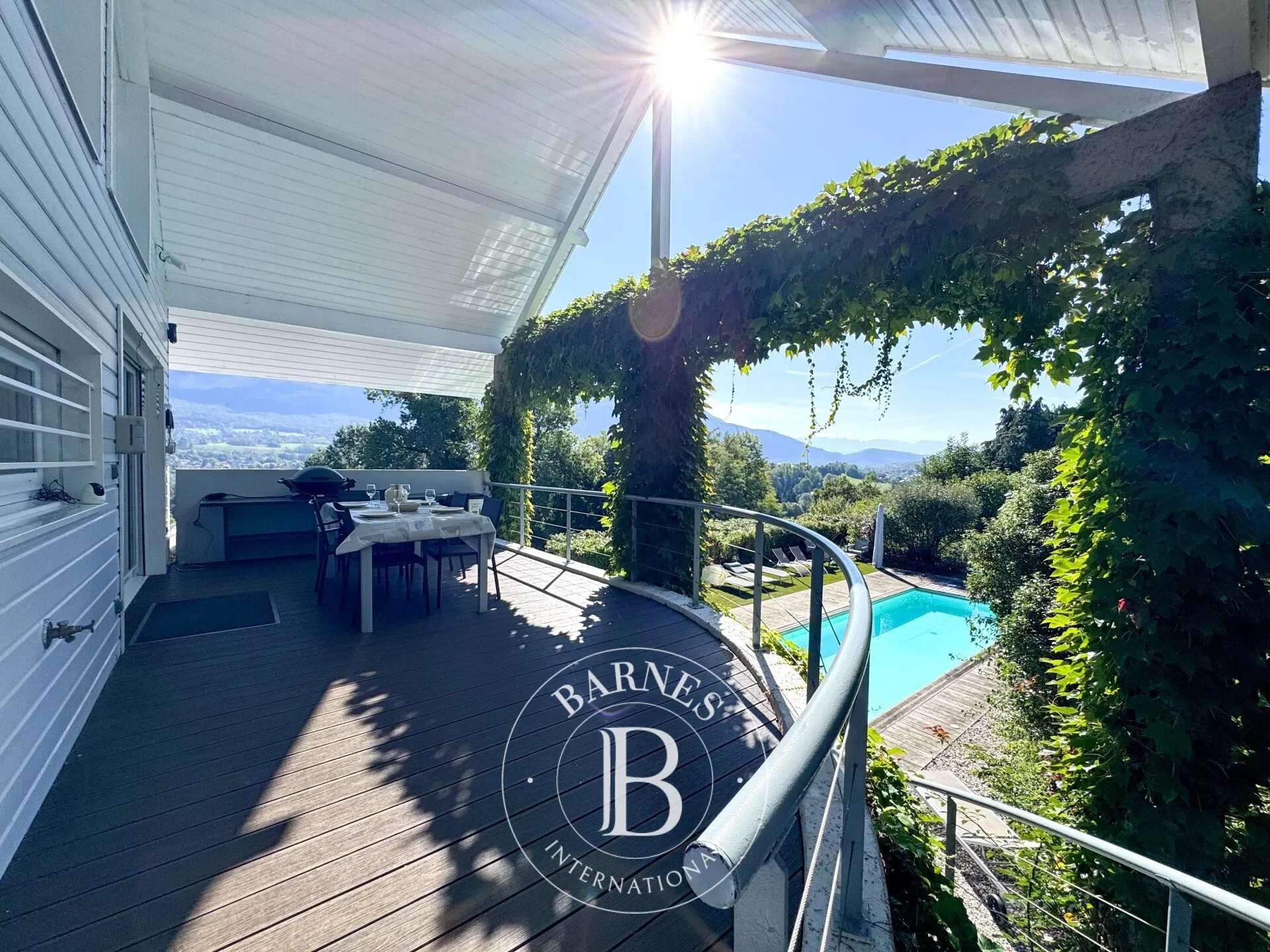 Maison à vendre, 270m², Tresserve